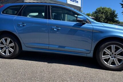 Volvo XC60 152.387 km 15.700 &euro; Lübeck 23560