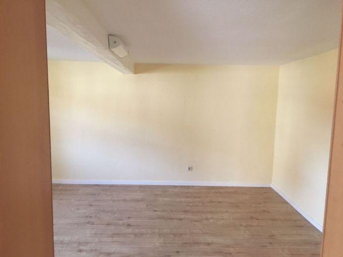 Etagenwohnung Jena Lobeda-Altstadt - 2 Zimmer, 62 m&sup2;, 196.000&euro; | Angebot:26915859