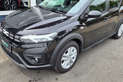 Dacia Sandero 29.279 km 15.680 &euro; Sudwalde 27257