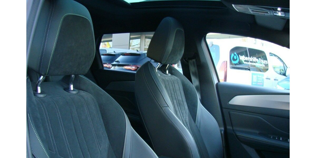 Peugeot 308 SW 1.5 GT ACC Panorama LED SCR 31.506 km 24.980 &euro; Falkensee 14612