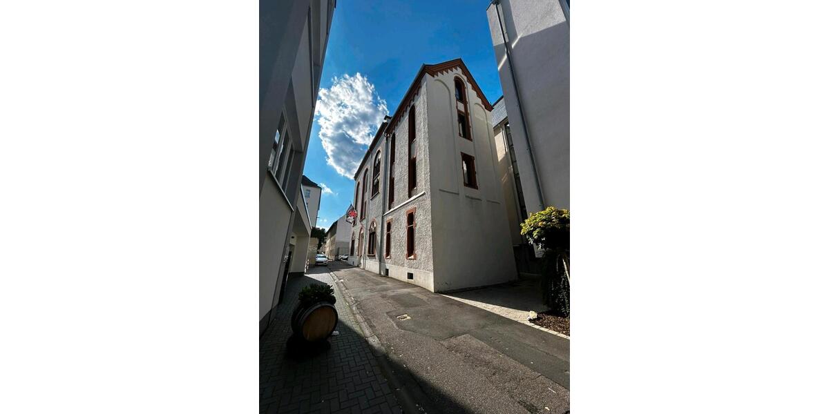 Einfamilienhaus Treis-Karden Karden - 6 Zimmer, 300 m&sup2;, 1.950&euro; | Angebot:22567848