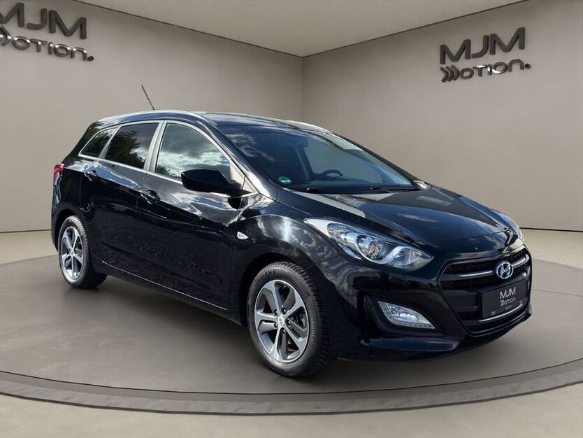 i30