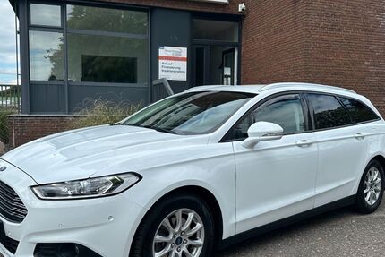 Ford Mondeo 77.985 km 16.900 € Neumünster 24536
