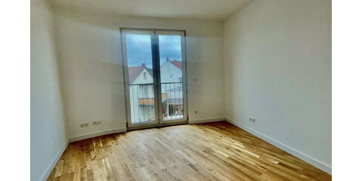 Etagenwohnung Obertshausen / Hausen Obertshausen - 4 Zimmer, 116 m&sup2;, 1.800&euro; | Angebot:25248871