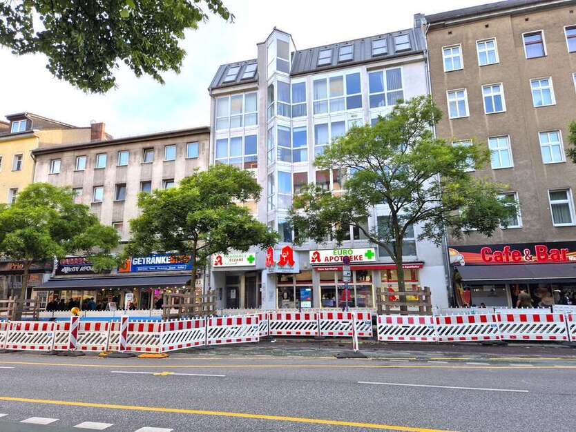 Büro in Berlin 1.984 € 128 m²