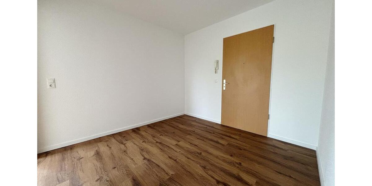 Etagenwohnung Glinde - 2 Zimmer, 83 m&sup2;, 890&euro; | Angebot:26647436