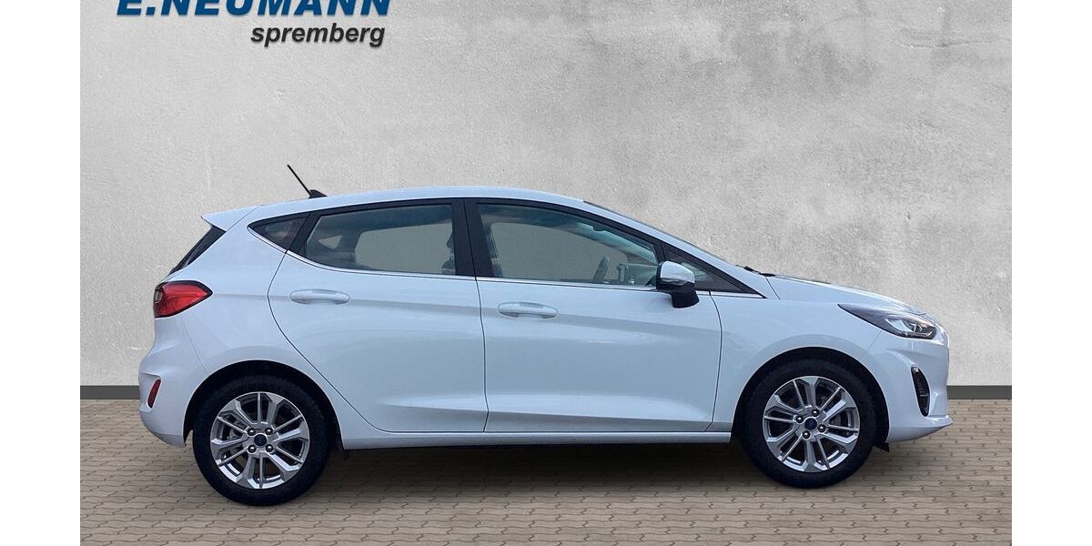 Ford Fiesta 27.200 km 16.995 &euro; Spremberg (bei Cottbus) 03130