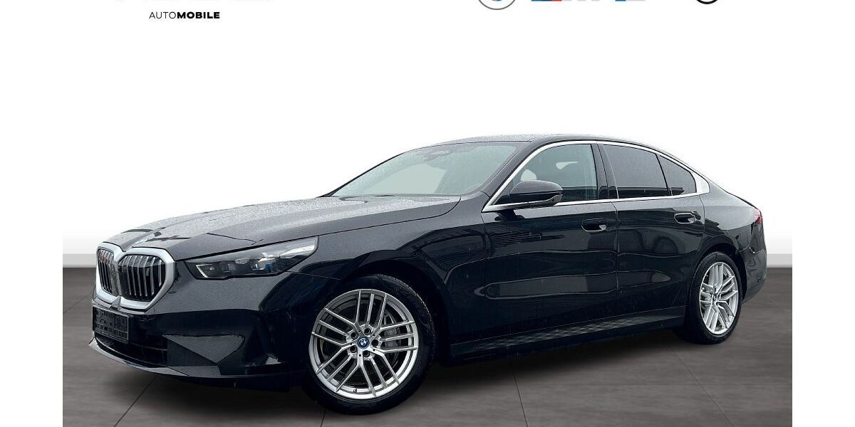 BMW i5 13.400 km 49.940 &euro; Cham 93413