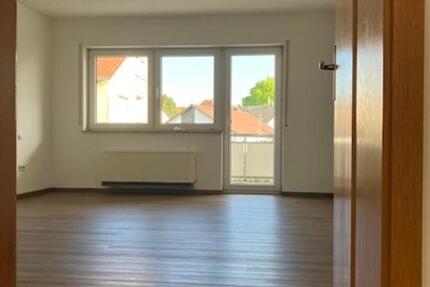 Wohnung Vaihingen an der Enz - 2 Zimmer, 79 m&sup2;, 760&euro; | Angebot:25452026