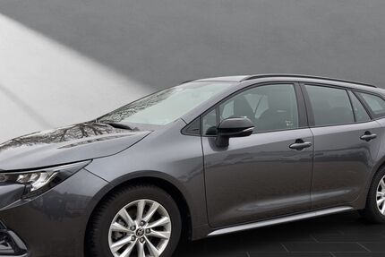 Toyota Corolla 12.647 km 27.450 &euro; Wesel 46485