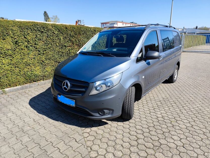 Mercedes-Benz Vito 112.000 km 18.800 € Köln 50827