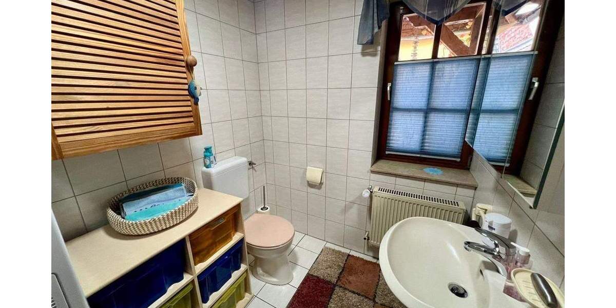 Einfamilienhaus Sontra / Krauthausen Krauthausen - 1 Zimmer, 321 m&sup2;, 249.000&euro; | Angebot:25735912