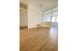 ***ERSTBEZUG NACH SANIERUNG – FAMILIEN AUFGEPASST*** Sehr helle 3-Zimmer-Wohnung mit Balkon***
