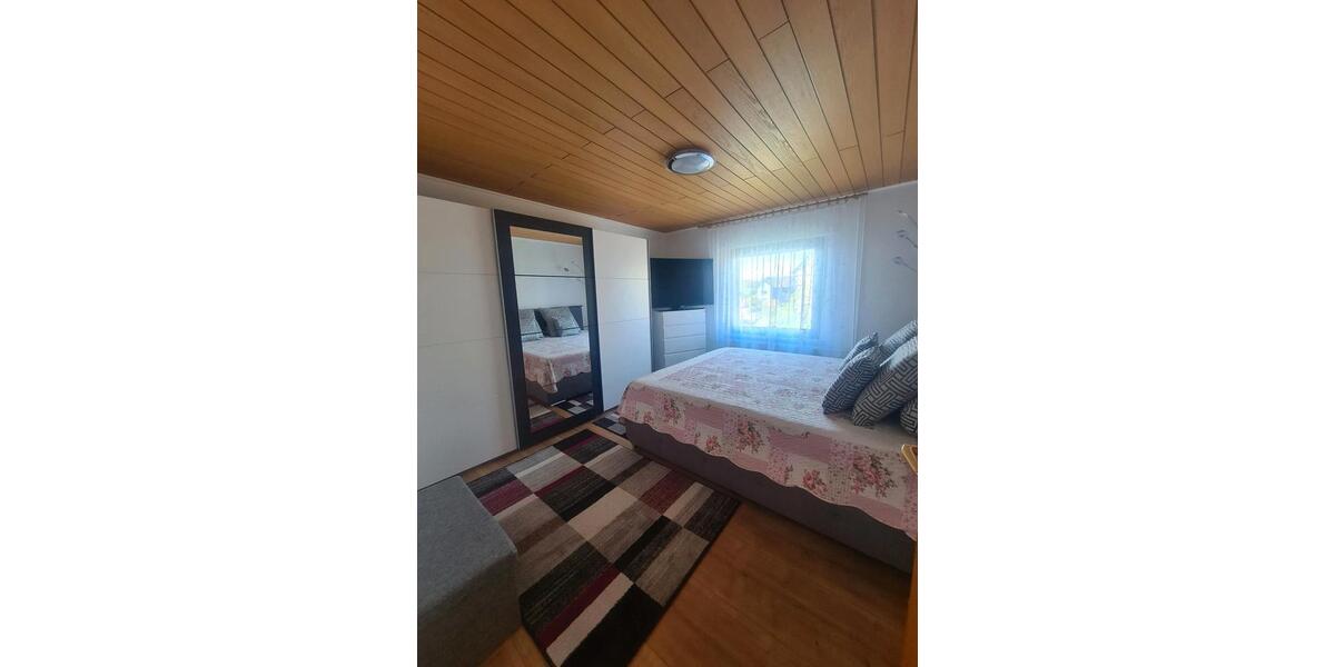 Einfamilienhaus Emmelshausen - 5 Zimmer, 147 m&sup2;, 270.000&euro; | Angebot:23213925