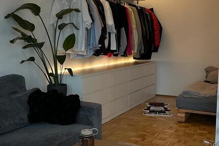 Moderne möblierte 1-Zimmer-Wohnung mit Aufzug & TG-Stellplatz 1 zimmer