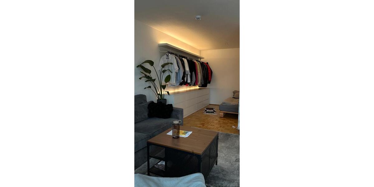 Moderne möblierte 1-Zimmer-Wohnung mit Aufzug & TG-Stellplatz 1 zimmer