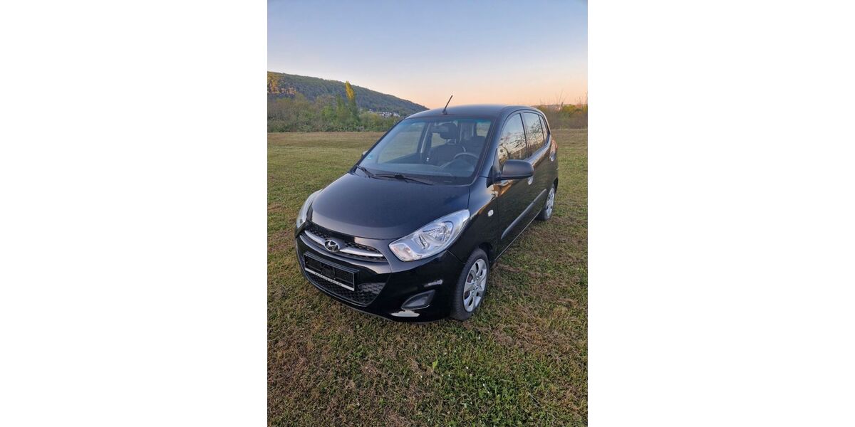Hyundai i10 96.500 km 3.650 &euro; Igel 54298