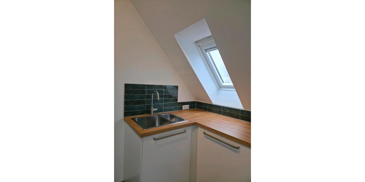 Hochwertige Dachgeschosswohnung in Kaarst Erstbezug 1 zimmer