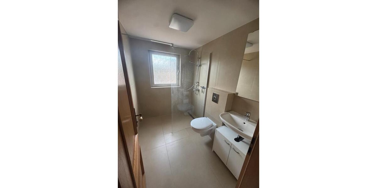 Etagenwohnung Heusweiler - 4 Zimmer, 90 m&sup2;, 750&euro; | Angebot:26613884