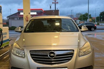 Opel Insignia 194.800 km 1.450 &euro; Bamberg 96050