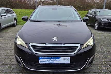 Peugeot 308 135.894 km 8.290 &euro; Limburg 65553