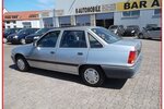 Opel Kadett E Beauty Lim. SEDAN GSD AUTOM- SERVO 74.000 km 6.950 &euro; Hannover 30179
