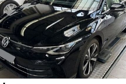 VW Golf 4.200 km 32.730 &euro; Lörrach 79540