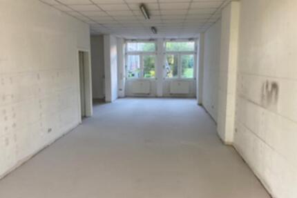 Büro- Praxis- Ladenfläche in Baunatal am Baunsberg zu vermieten ( BTL-LA13-ER )