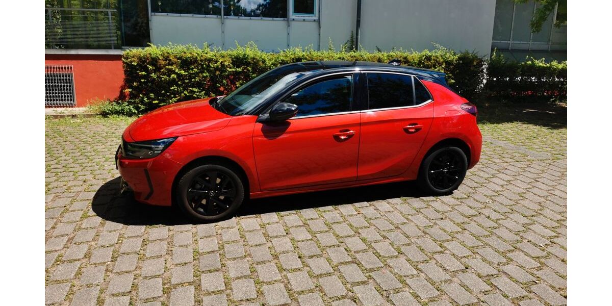 Opel Corsa 9.800 km 17.900 &euro; Rüsselsheim 65428