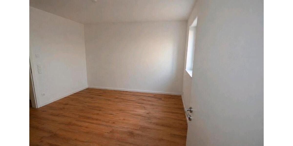 Erdgeschoßwohnung Heinsberg - 2 Zimmer, 72 m&sup2;, 950&euro; | Angebot:26400650