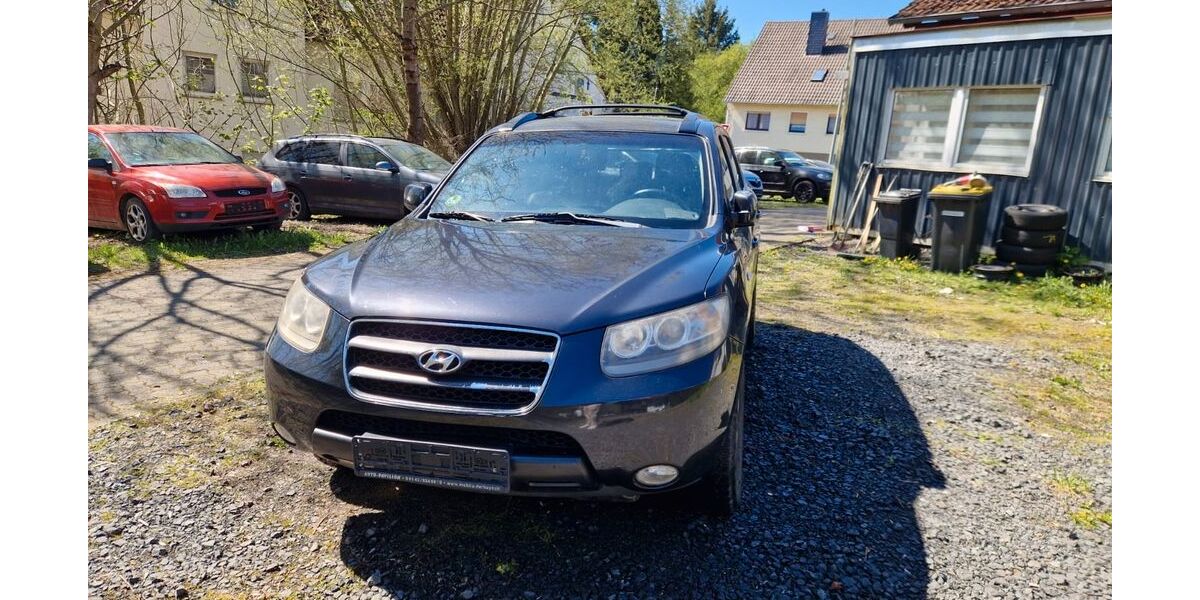 Hyundai SANTA FE 350.000 km 1.400 &euro; Gedern 63688