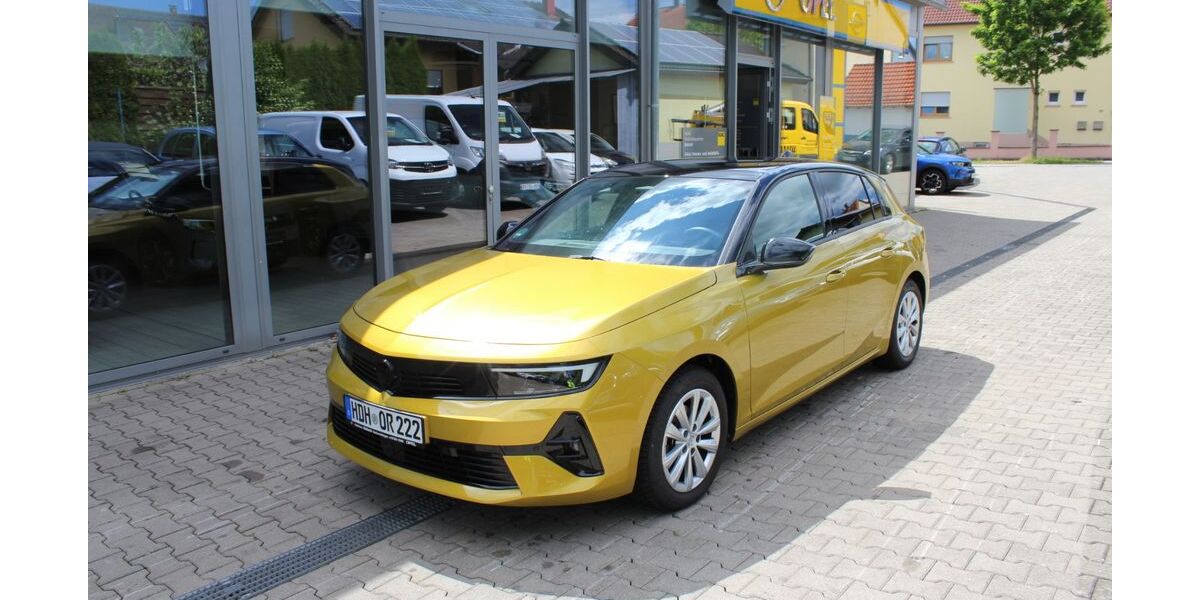 Opel Astra 12.000 km 25.900 € Herbrechtingen 89542