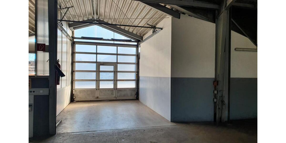 Gewerbeobjekt Saaldorf-Surheim Surheim - 4.700&euro; | Angebot:26339044