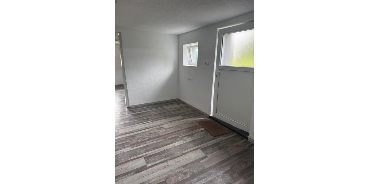 Etagenwohnung Lebach - 2 Zimmer, 55 m&sup2;, 500&euro; | Angebot:26184095