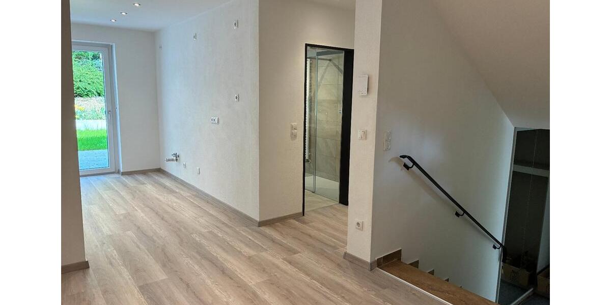Doppelhaushälfte Kumhausen - 5 Zimmer, 165 m&sup2;, 1.900&euro; | Angebot:26162310