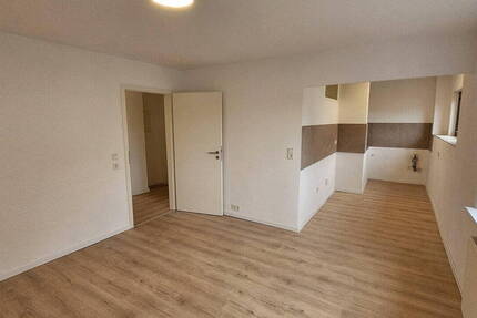 Wohnung Schiffweiler - 2 Zimmer, 47 m&sup2;, 530&euro; | Angebot:26883216