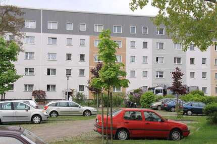 Wohnung zum Mieten in Weißwasser 236 € 48.61 m²