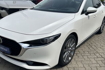 Mazda 3 8.515 km 26.880 &euro; Güstrow 18273