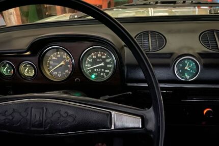 Lada Andere 59.400 km 6.100 &euro; Rastede 26180