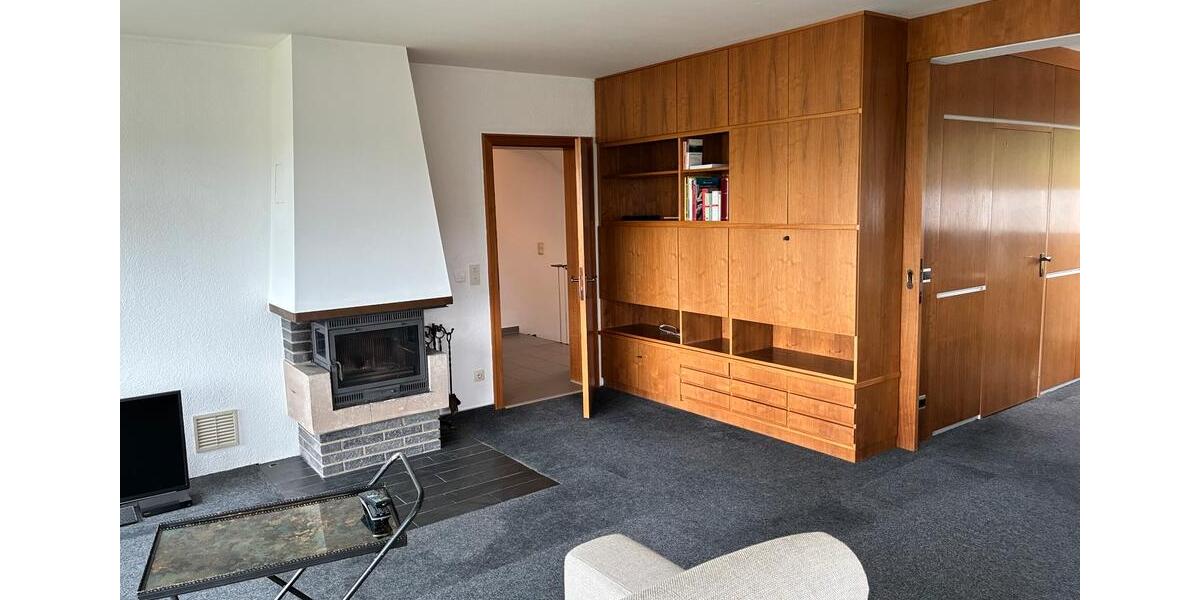 Einfamilienhaus Gummersbach - 8 Zimmer, 220 m&sup2;, 1.900&euro; | Angebot:26340217