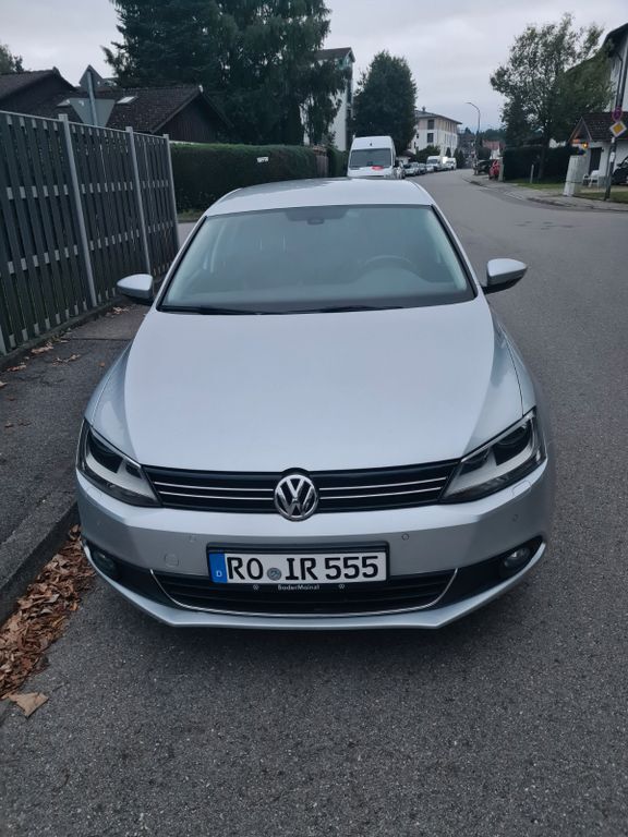 VW Jetta 100.000 km 10.499 € Kolbermoor 83059
