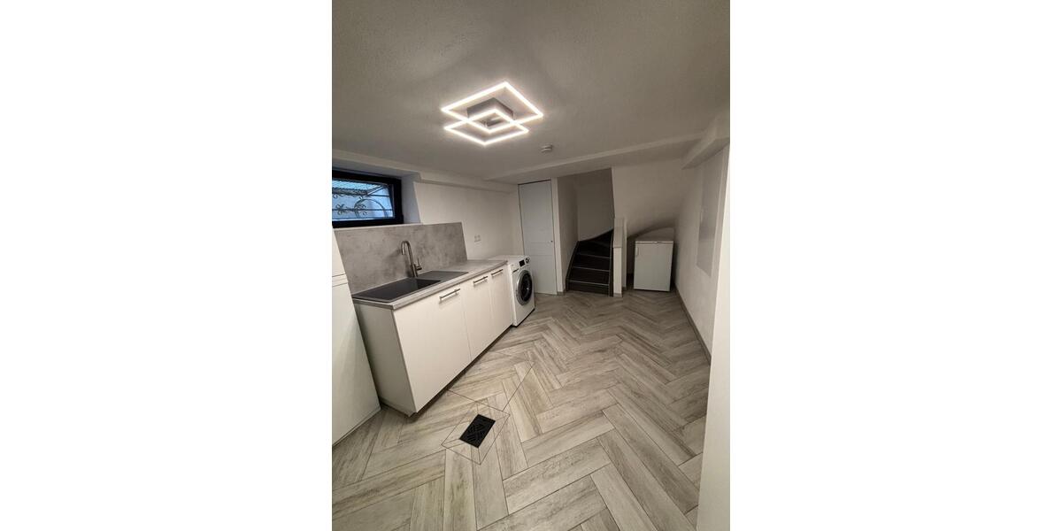 Reihenhaus Essen Stadtbezirk VII - 3.5 Zimmer, 94 m&sup2;, 390.000&euro; | Angebot:27121366
