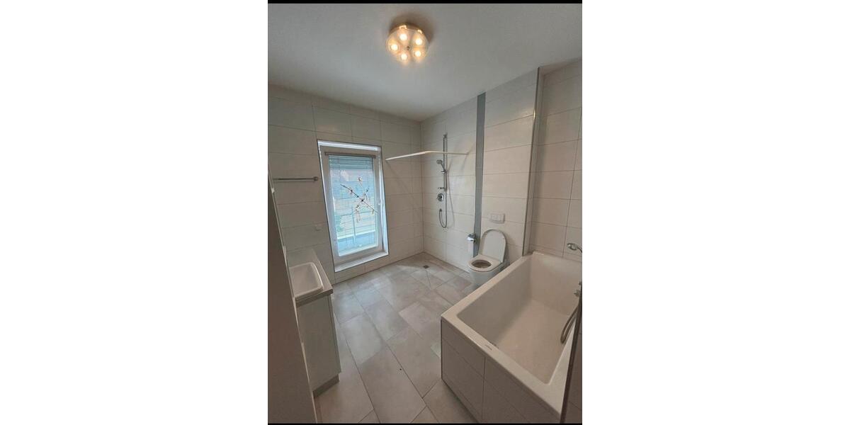 Einfamilienhaus Kupferzell - 2 Zimmer, 75 m&sup2;, 900&euro; | Angebot:25591063