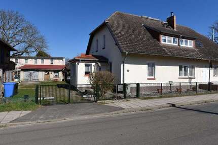 Haus Müncheberg - 10 Zimmer, 345 m&sup2;, 350.000&euro; | Angebot:24973293