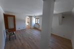 Etagenwohnung Durach - 3 Zimmer, 95 m&sup2;, 1.300&euro; | Angebot:26321397
