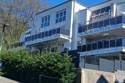 Haus Neunkirchen - 3 Zimmer, 113 m&sup2;, 1.330&euro; | Angebot:24689074