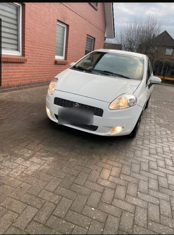 Fiat Punto 121.453 km 1.349 € Hodenhagen 29693