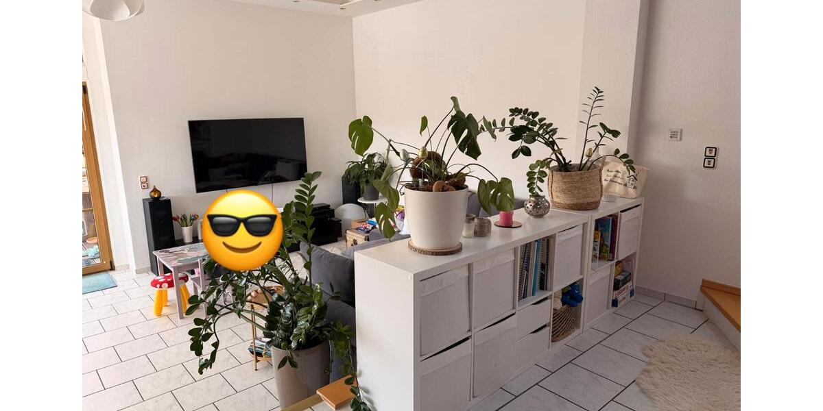 Einfamilienhaus Hohenroth - 8 Zimmer, 190 m&sup2;, 1.450&euro; | Angebot:26320939