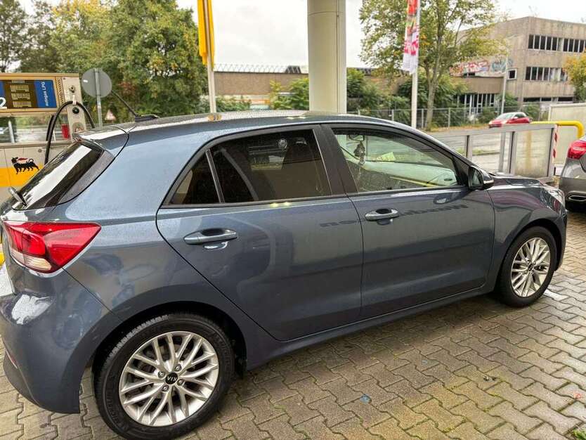Kia Rio 80.000 km 10.500 € neuhofen 67141