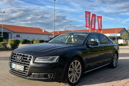 Audi A8 268.000 km 17.990 &euro; München 81547